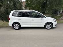 Volkswagen Touran Se Tsi Dsg