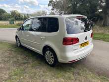 Volkswagen Touran Se Tsi Dsg