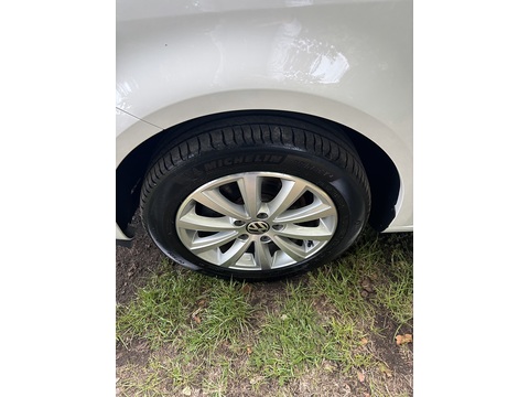 Se Tsi Dsg 1.4 5dr Mpv Automatic Petrol