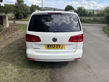 Volkswagen Touran Se Tsi Dsg