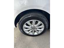 Volkswagen Touran Se Tsi Dsg