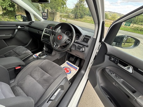 Se Tsi Dsg 1.4 5dr Mpv Automatic Petrol