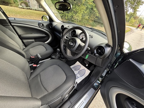 Cooper 1.6 5dr Hatchback Automatic Petrol