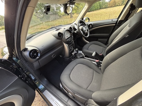 Cooper 1.6 5dr Hatchback Automatic Petrol