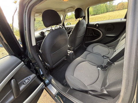 Cooper 1.6 5dr Hatchback Automatic Petrol