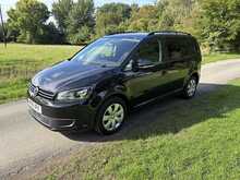 Volkswagen Touran Se Tsi Dsg