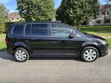 Volkswagen Touran Se Tsi Dsg