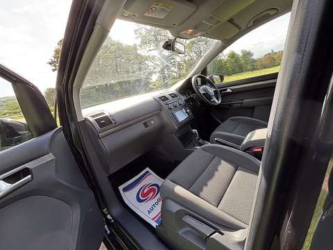 Se Tsi Dsg 1.4 5dr Mpv Automatic Petrol