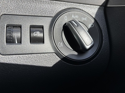 Se Tsi Dsg 1.4 5dr Mpv Automatic Petrol