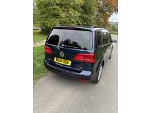 Volkswagen Touran Se Tsi Dsg