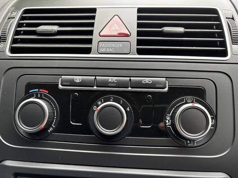 Se Tsi Dsg 1.4 5dr Mpv Semi Auto Petrol