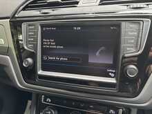 Volkswagen Touran Sel Tsi Bluemotion Technology Dsg