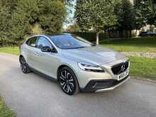 Volvo V40 T5 Cross Country Lux Nav Awd