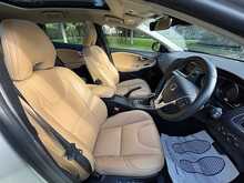 Volvo V40 T5 Cross Country Lux Nav Awd