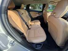 Volvo V40 T5 Cross Country Lux Nav Awd