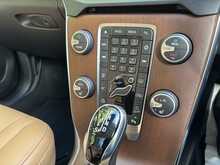 Volvo V40 T5 Cross Country Lux Nav Awd