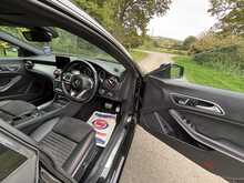 Mercedes-Benz Cla250 4Matic