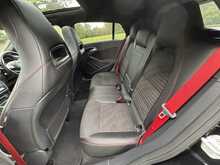 Mercedes-Benz Cla250 4Matic