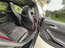 Mercedes-Benz Cla250 4Matic