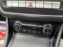 Mercedes-Benz Cla250 4Matic