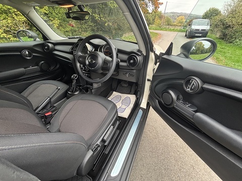 One 1.2 3dr Hatchback Automatic Petrol