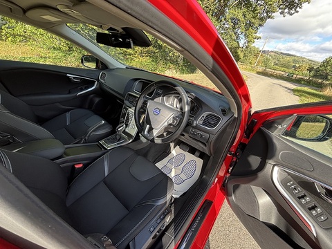 T4 Se 1.6 5dr Hatchback Automatic Petrol