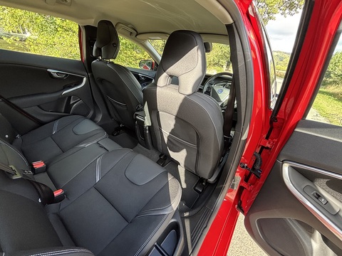 T4 Se 1.6 5dr Hatchback Automatic Petrol