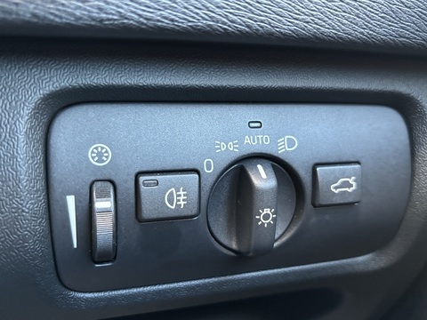 T4 Se 1.6 5dr Hatchback Automatic Petrol