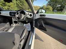 Volkswagen Beetle Design Tsi Dsg