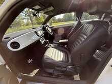 Volkswagen Beetle Design Tsi Dsg