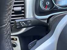 Volkswagen Beetle Design Tsi Dsg