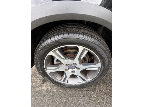 T6 Se Awd 3.0 5dr Estate Automatic Petrol