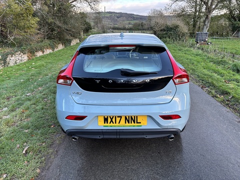 T3 Momentum 1.5 5dr Hatchback Automatic Petrol