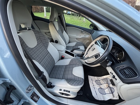 T3 Momentum 1.5 5dr Hatchback Automatic Petrol