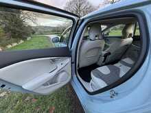 Volvo V40 T3 Momentum