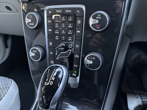 T3 Momentum 1.5 5dr Hatchback Automatic Petrol