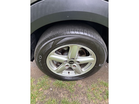 Cooper 1.6 5dr Hatchback Automatic Petrol