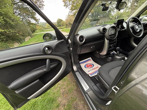 Cooper 1.6 5dr Hatchback Automatic Petrol