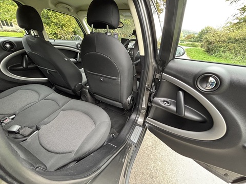 Cooper 1.6 5dr Hatchback Automatic Petrol