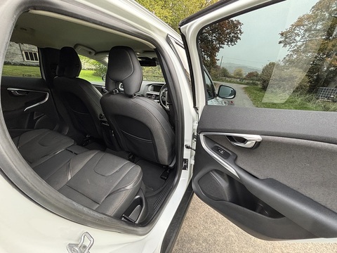 T4 Se 1.6 5dr Hatchback Automatic Petrol