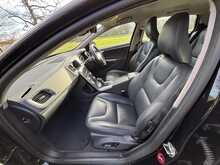 Volvo V60 T3 Se