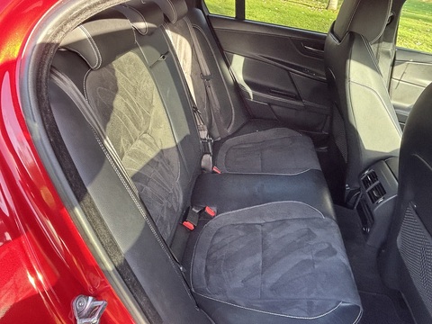 S 3.0 4dr Saloon Automatic Petrol