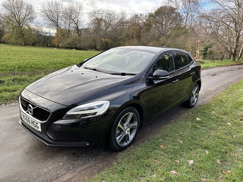 T3 Momentum 1.5 5dr Hatchback Automatic Petrol