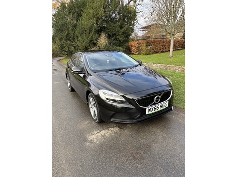 T3 Momentum 1.5 5dr Hatchback Automatic Petrol