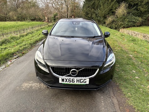 T3 Momentum 1.5 5dr Hatchback Automatic Petrol