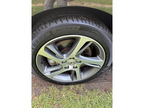 T3 Momentum 1.5 5dr Hatchback Automatic Petrol