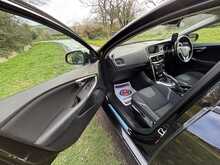 Volvo V40 T3 Momentum