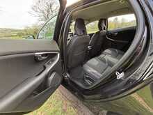 Volvo V40 T3 Momentum