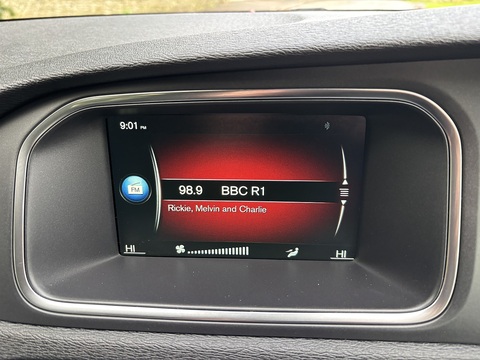 T3 Momentum 1.5 5dr Hatchback Automatic Petrol