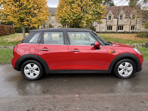 One 1.2 5dr Hatchback Automatic Petrol